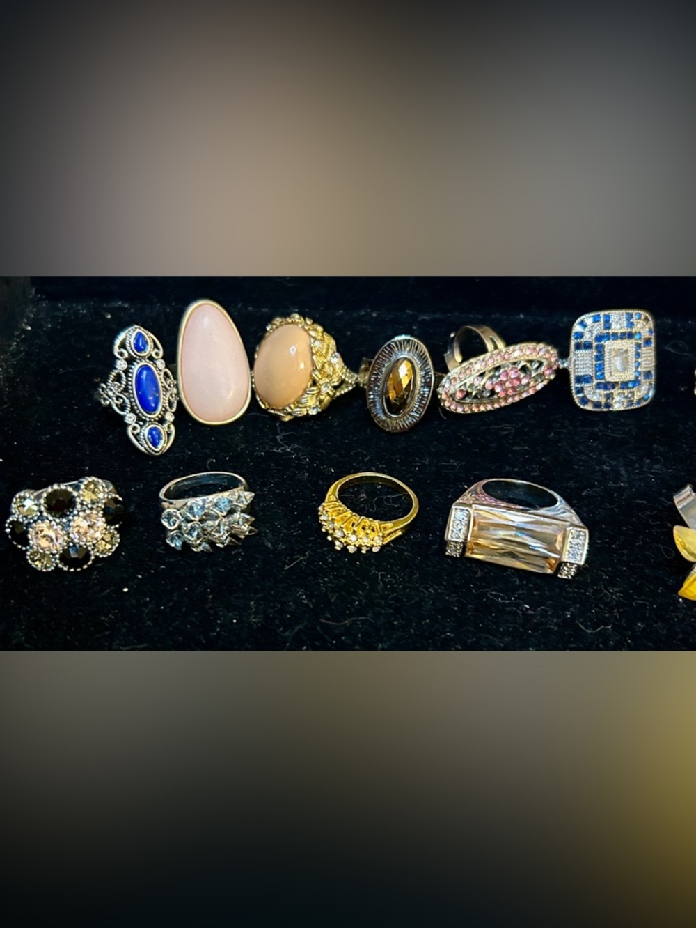 Vintage Cocktail Rings.  Lot of 26!  All sizes! - Picture 2 of 16